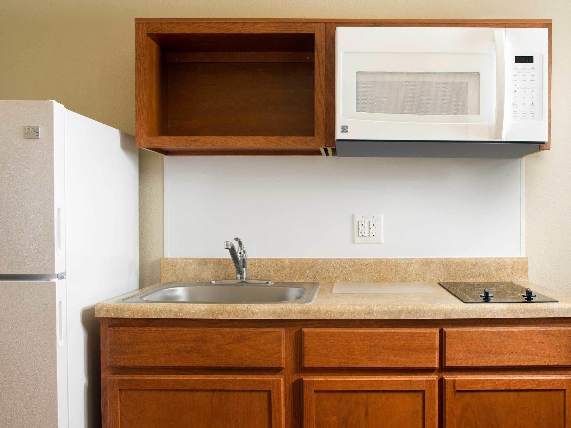 לייק וורת' Woodspring Suites Lake Worth מראה חיצוני תמונה