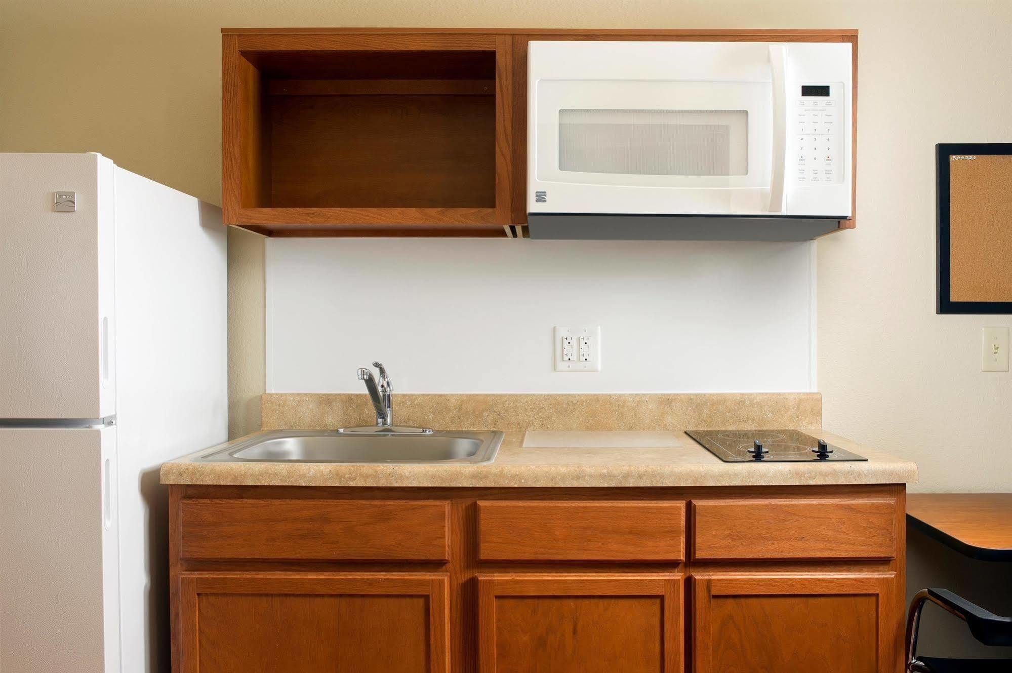 לייק וורת' Woodspring Suites Lake Worth מראה חיצוני תמונה