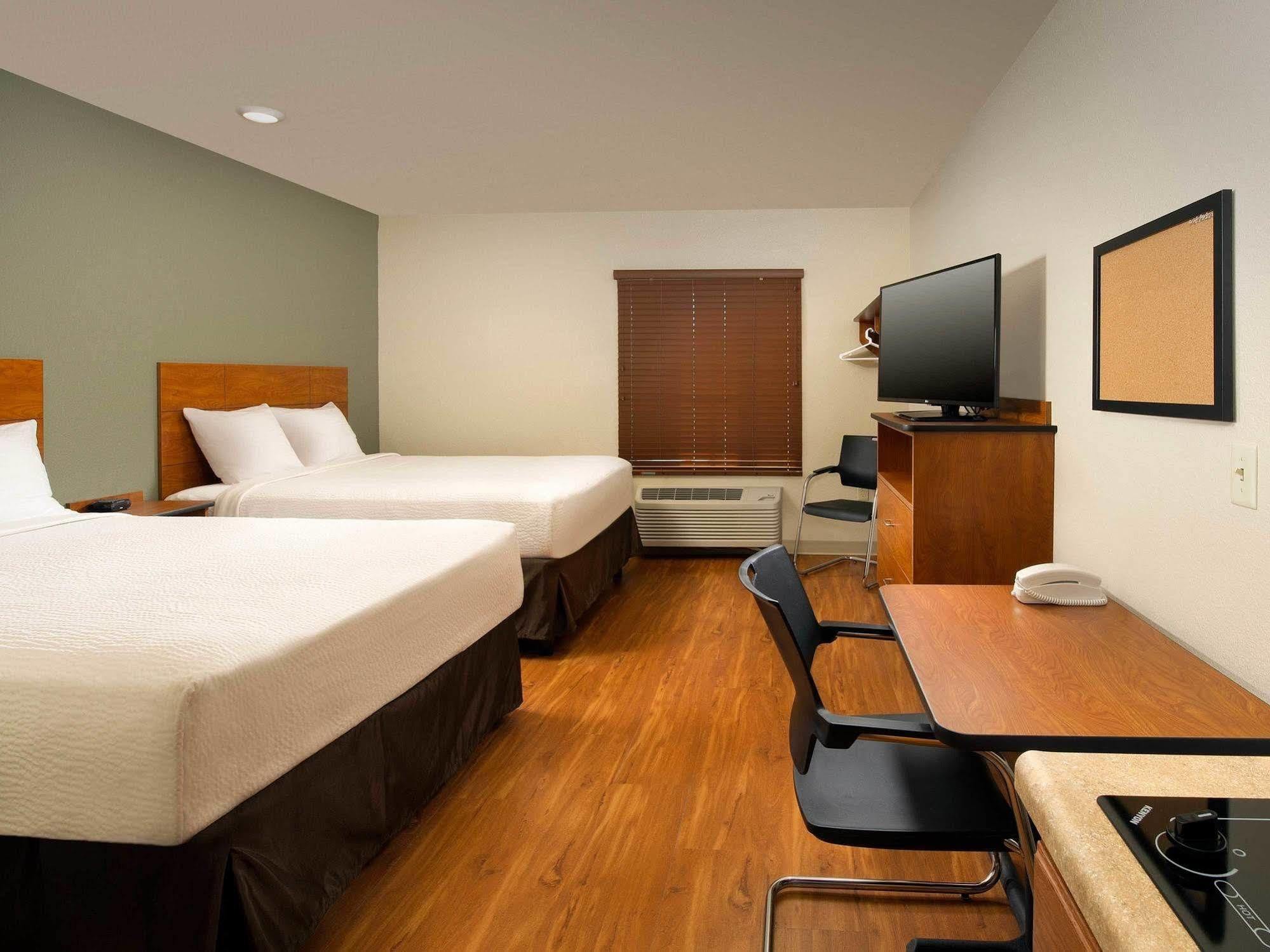לייק וורת' Woodspring Suites Lake Worth מראה חיצוני תמונה