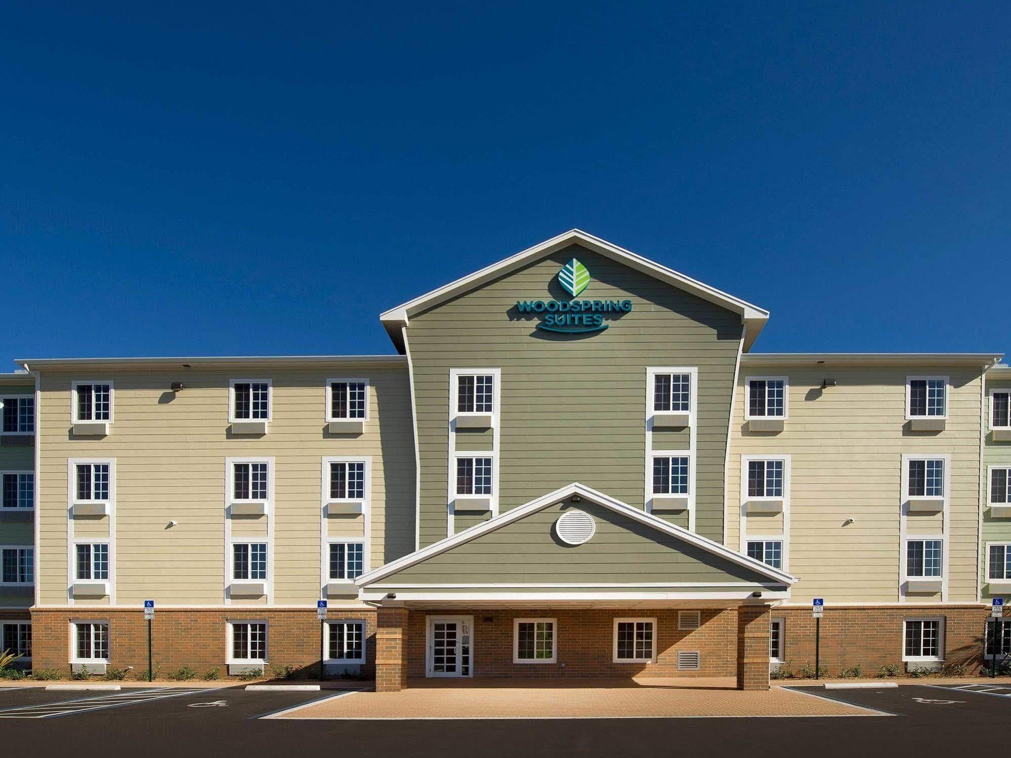 לייק וורת' Woodspring Suites Lake Worth מראה חיצוני תמונה